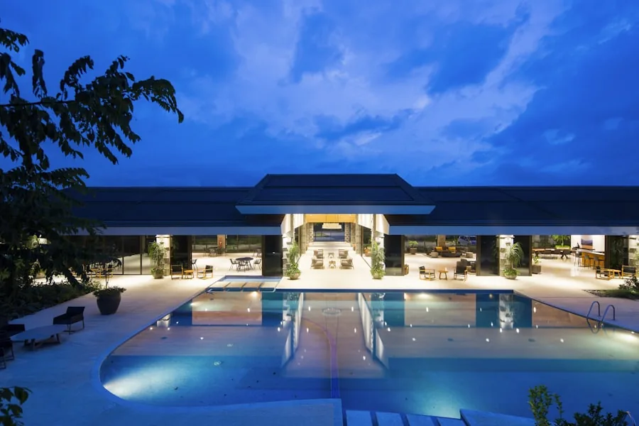 PLTS untuk hotel dan resort